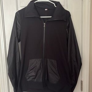 Women’s Under Armour Light Weight Full Zip
